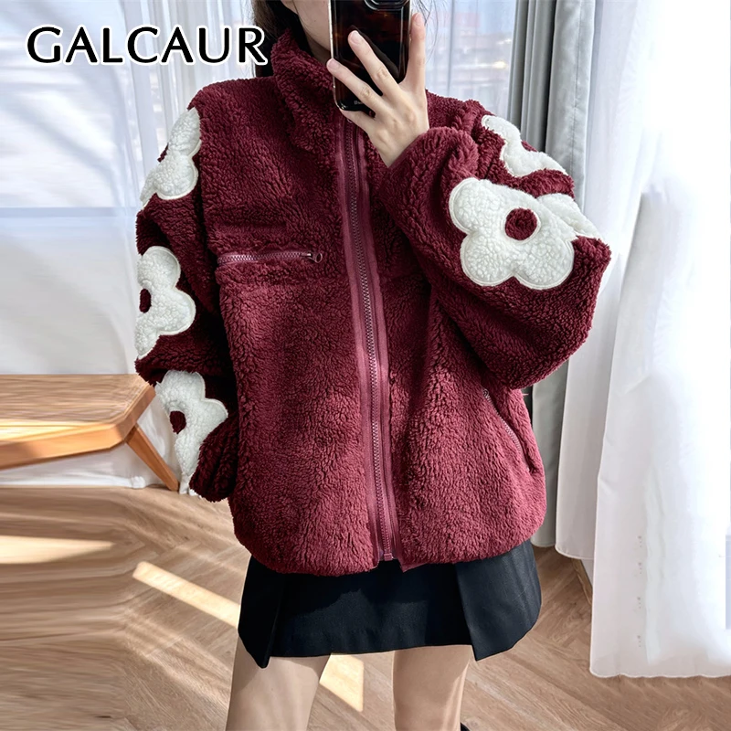 Женское пальто с воротником-стойкой на молнии длинным рукавом