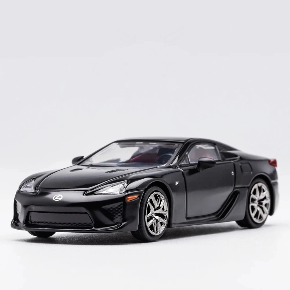 Модель автомобиля DCT литая из сплава масштаб 1:64 модель классического