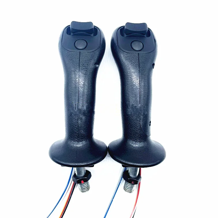 

Ручка-клей для экскаватора Bobcat 17 20 25 27 Doosan 17