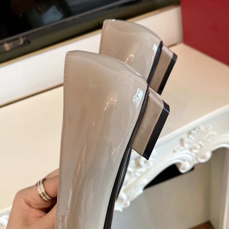 Net Red Patent Leather Square Buckle Single Shoes Women's Thick Heels, Medium Heels and Square Toe High Heels 2022 Spring New