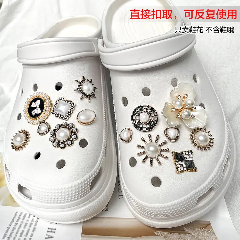 Croc Charms Designer Bling Diamond Jewels Flowers Luxury Elegant Accessories Beautiful Rhinestone Ins Popular Hot Christmas Gift images - 6