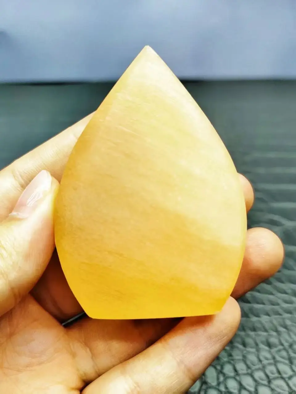 

Желтый Селенит Кристалл 7 Чакр