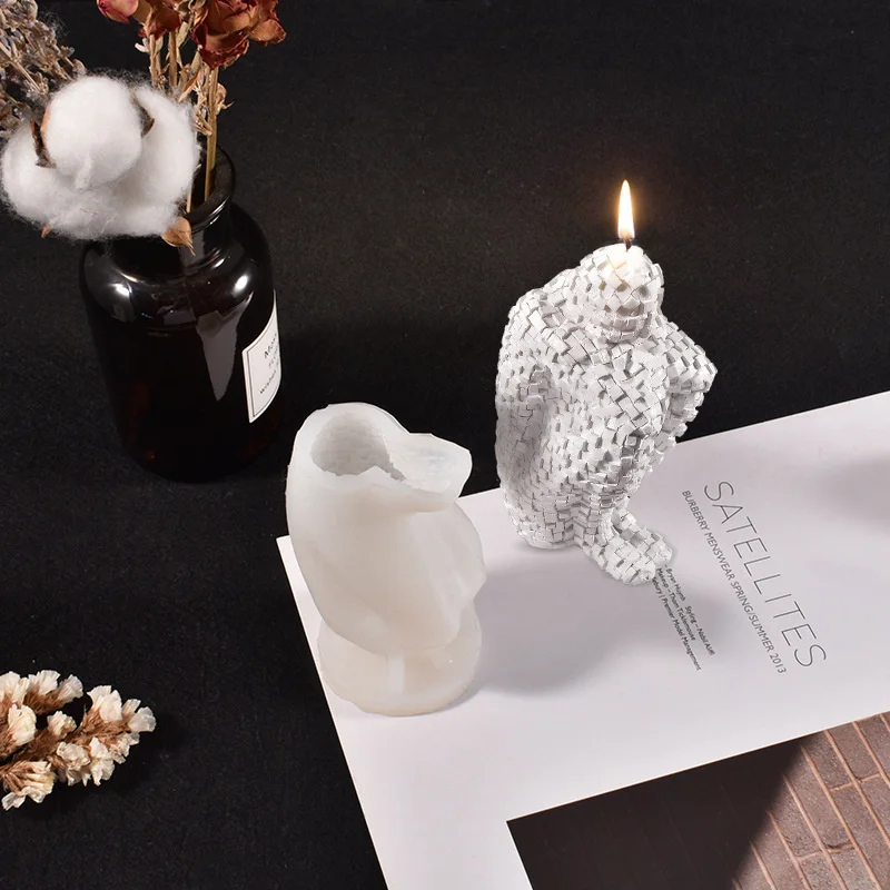 Силиконовая форма для изготовления свечей