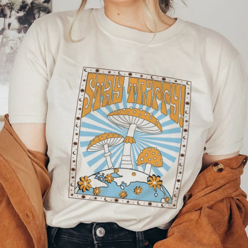 

Stay Trippy 70s Retro Graphic Tees Women Summer Loose Vintage Boho Mushroom T Shirt Psychedelic Hippie Art Tshirt Clothing Tops