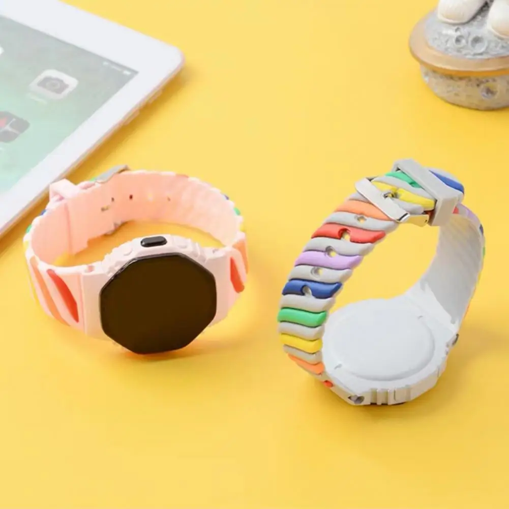 

High-Precision Silicone Touchscreen LED Digital Electronic Watch Birthday Gift