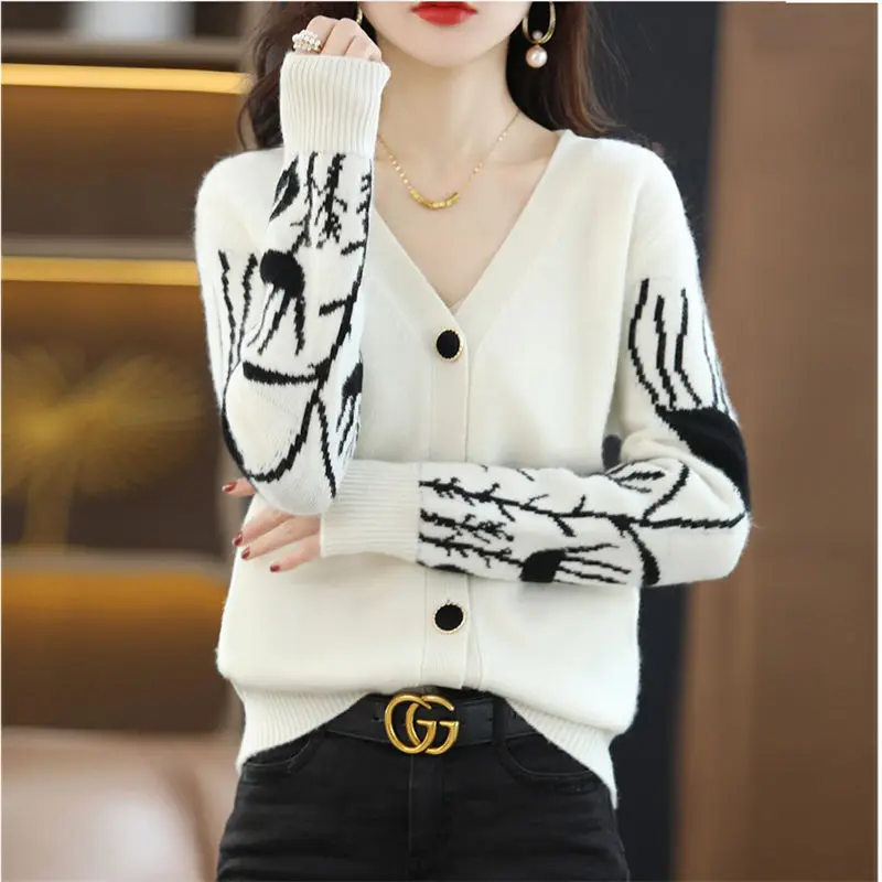 

Knitwear Women's 2022 Autumn New Korean Version V-Neck Long Sleeve Color-Blocking Top Knitted Sweater Cardigan Coat h2173