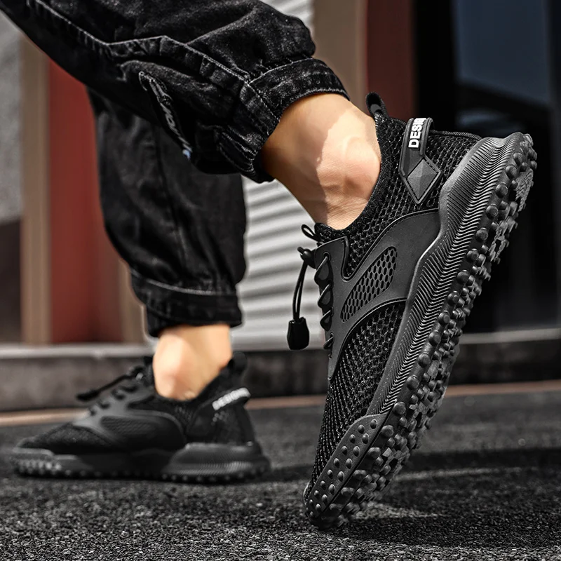 Summer Hollow Golf Shoes Men's Breathable Outdoor Sports Golf Shoes Men's Khaki Black Golf Training Shoes