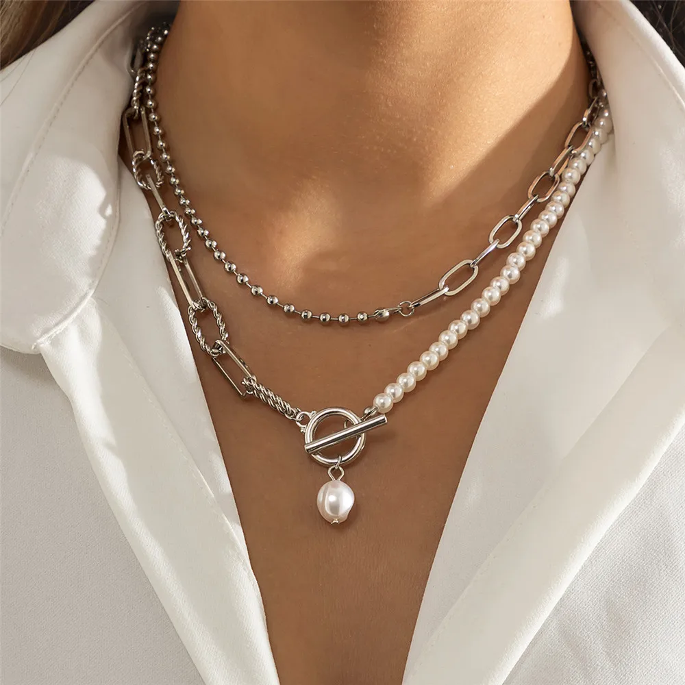 

DONATTO Necklace for Women Vintage Baroque Imitation Pearls Buckle Pendant Wedding Bridal Bead Chain Neck Accessories Jewelry