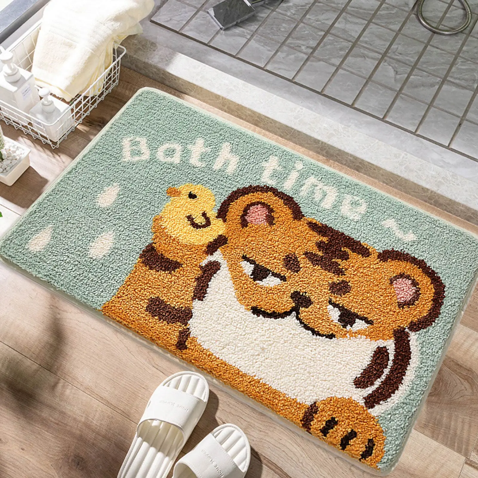 

Tiger Shaped Rug Exquisite High Absorbent Anti Slip Cute Shower Rug Machine Washable Fit for Bathtub Shower and Bathroom