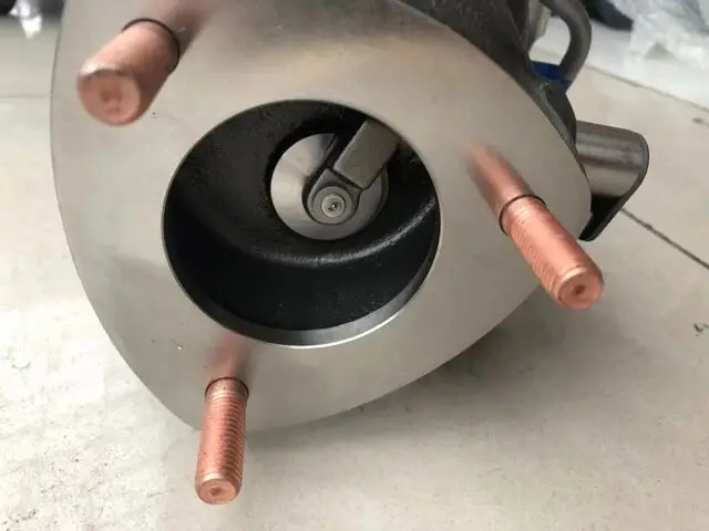 1 шт. турбозарядное устройство в сборе. Для китайского двигателя SAIC ROEWE 550 MG6 8 т