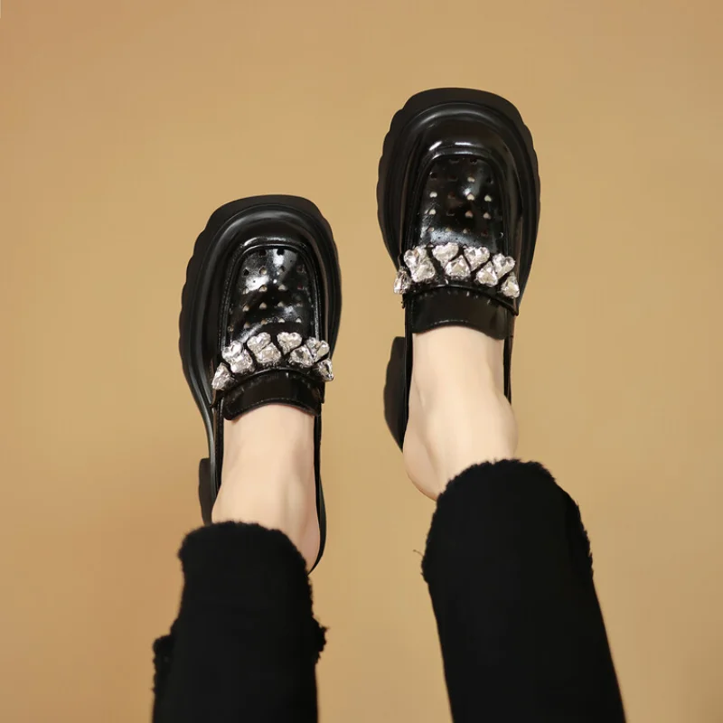 Sandały damskie letnie klapki buty oddychające puste grube obcasy kapcie skóra bydlęca czółenka z grubym dnem kobieta slajdy na świeżym