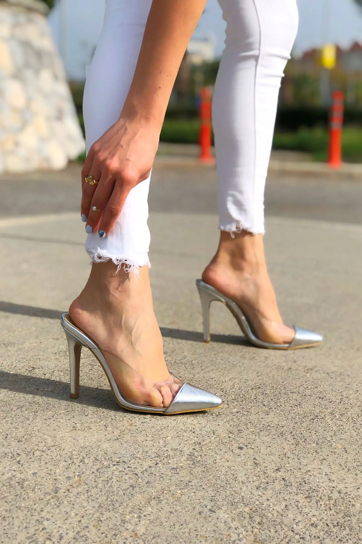 

Women's Fashion Female Slippers With Bright Heels