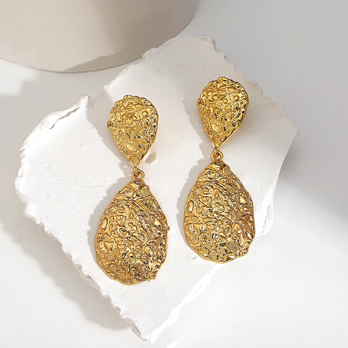 Freetry винтажные Двойные серьги в форме морщин воды для женщин Ретро неправильной