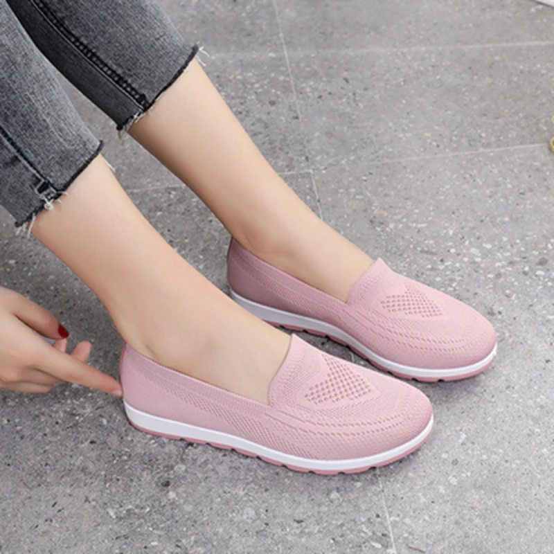 women's summer sneakers slip on flat shoes Women's Casual Loafers walking shoes Female Outdoor Mesh Soft Bottom Sports Shoes2023