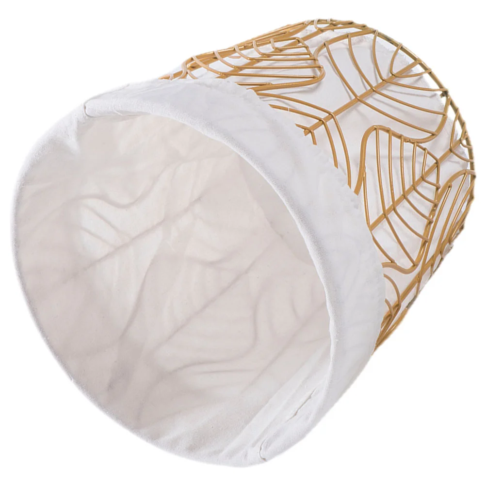 

Christmas Gofts Small Metal Basket Wrought Iron Chrismas Gift Storage Sundries Cloth Home Use Holder