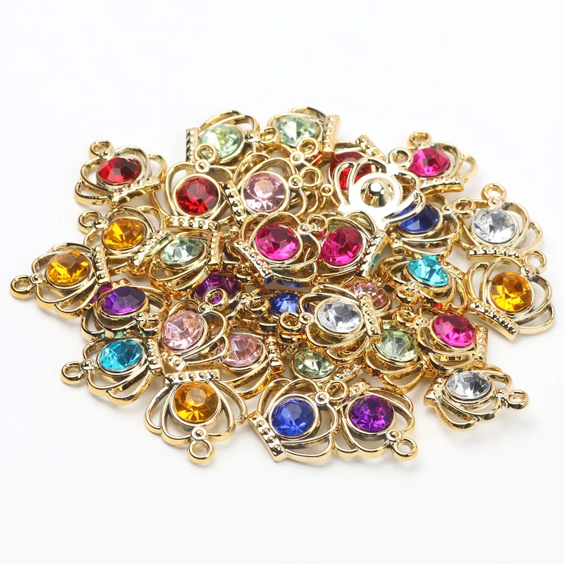 

10pcs Gold Color Charm Crown Plastic Pendants CCB Spacer Beads Acrylic Beads For Jewelry Making DIY Jewelry Handmade Accessories