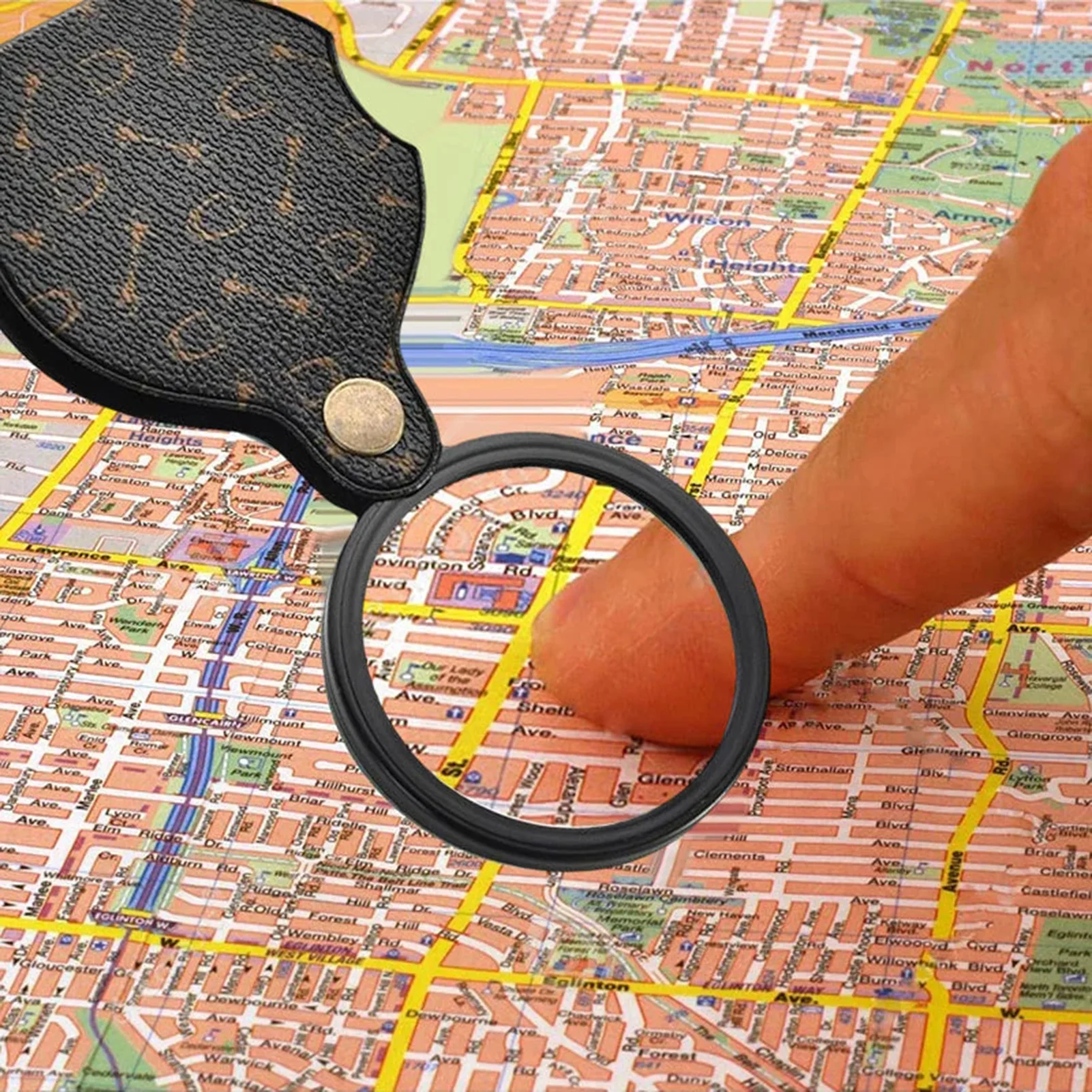 

Mini Keyrings Magnifier Multifunctional HD Magnifying Glass For Elder