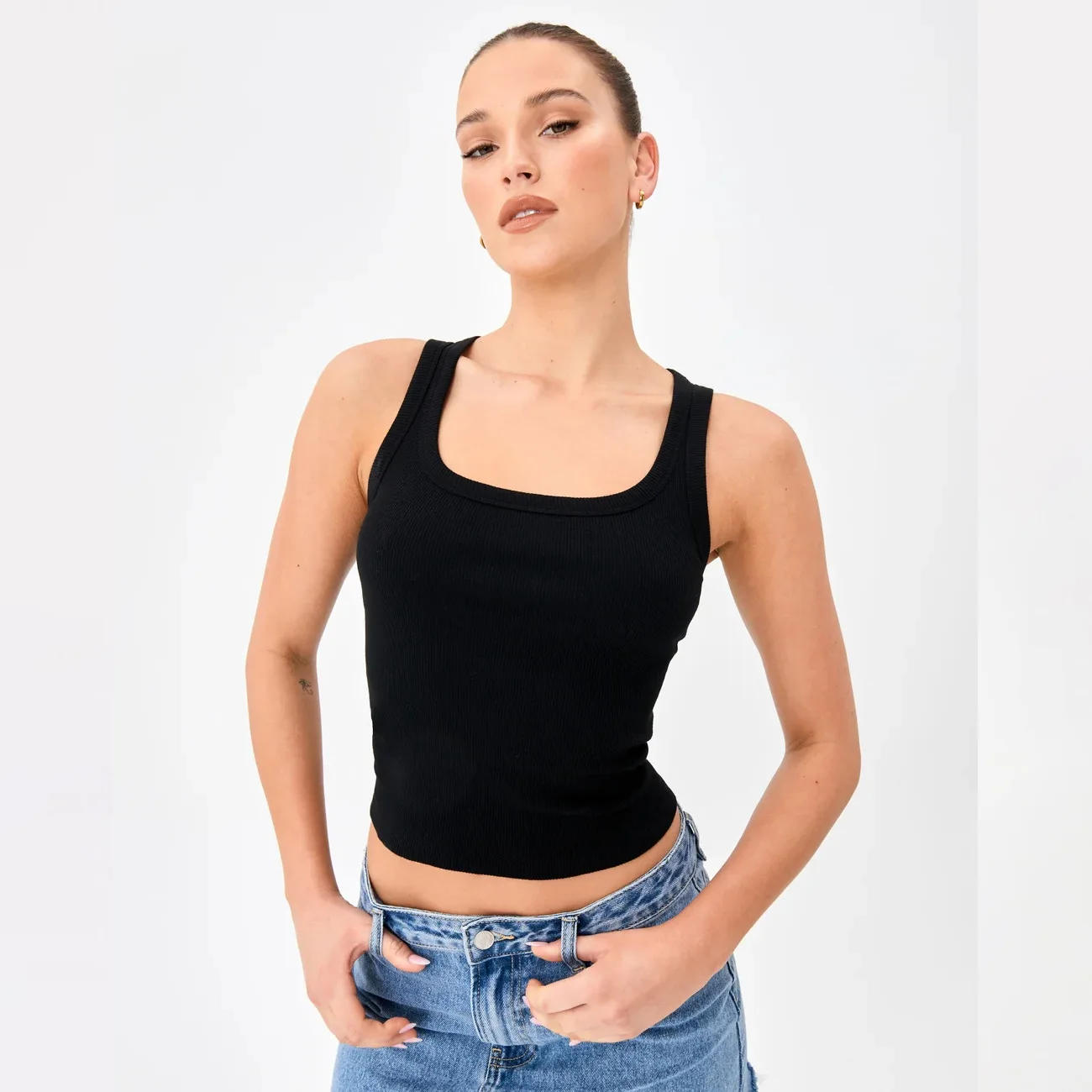 

Classic Sexy U-Neck Slim Fitting T-shirt Versatile Women Tank Top Solid Color For Female