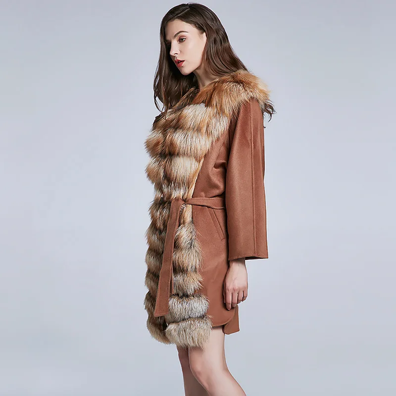 Рисунок 3 - Женский Длинный жилет с лисьим мехом