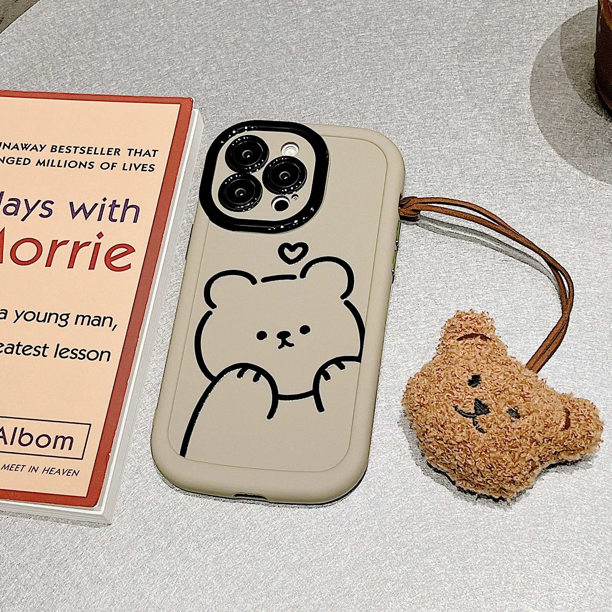 

New iPhone 14promax phone case Cartoon Bear + plush doll 13promax phone case iPhone 12pro minimalist male and female iPhone11-15