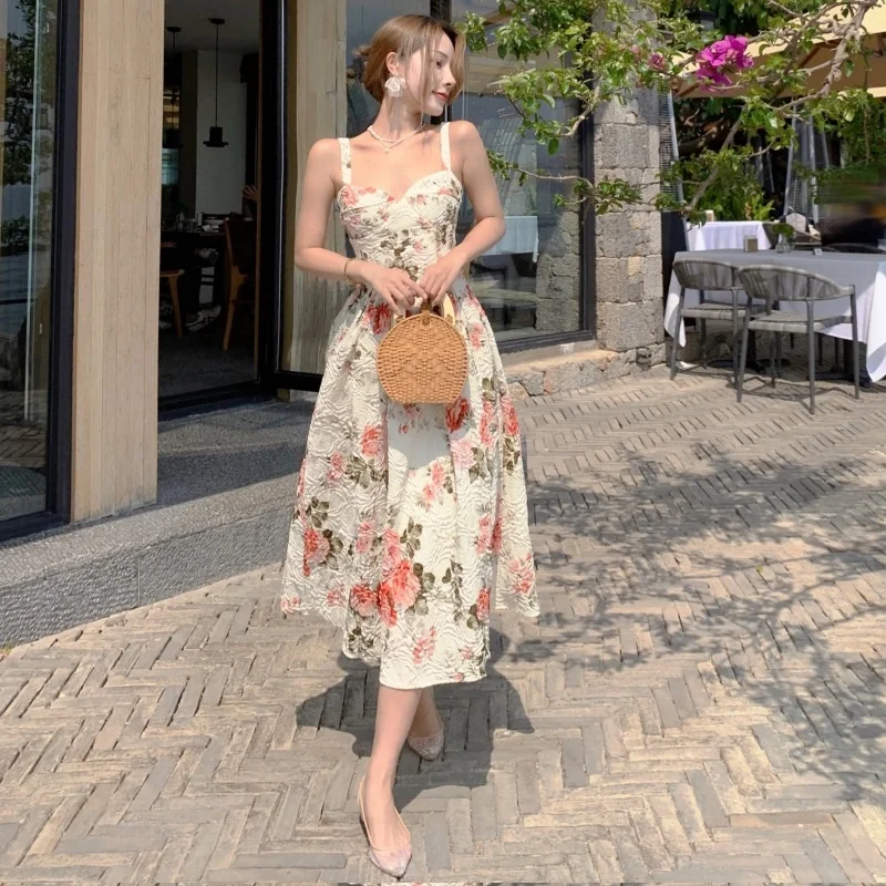 

Vintage Women Floral Print Sexy Spaghetti Strap Dresses Chic Colorful Spring Summer Jacquard Dress A-Line Party Vestidos F096