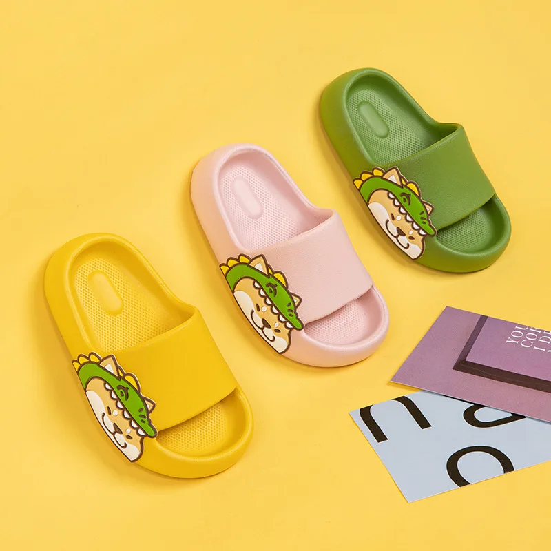 2022 Baby Toddler Kids Slippers Slip-On Fashion Sandals Boys Girls Beach Summer Slides Home Children Lightweight Water Shoes