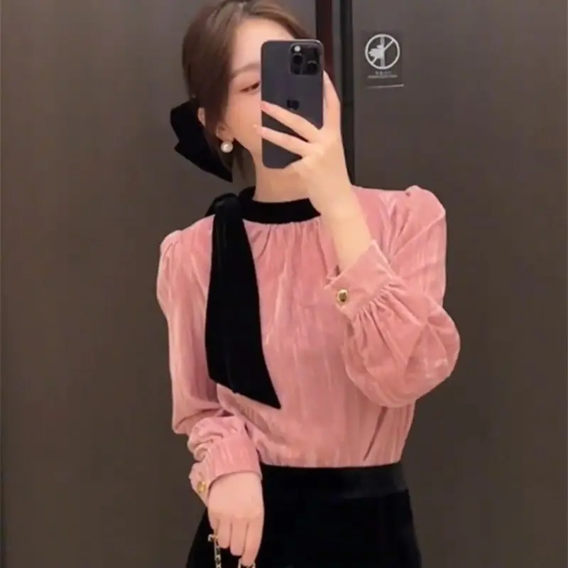 Женская бархатная рубашка с длинными рукавами и круглым вырезом