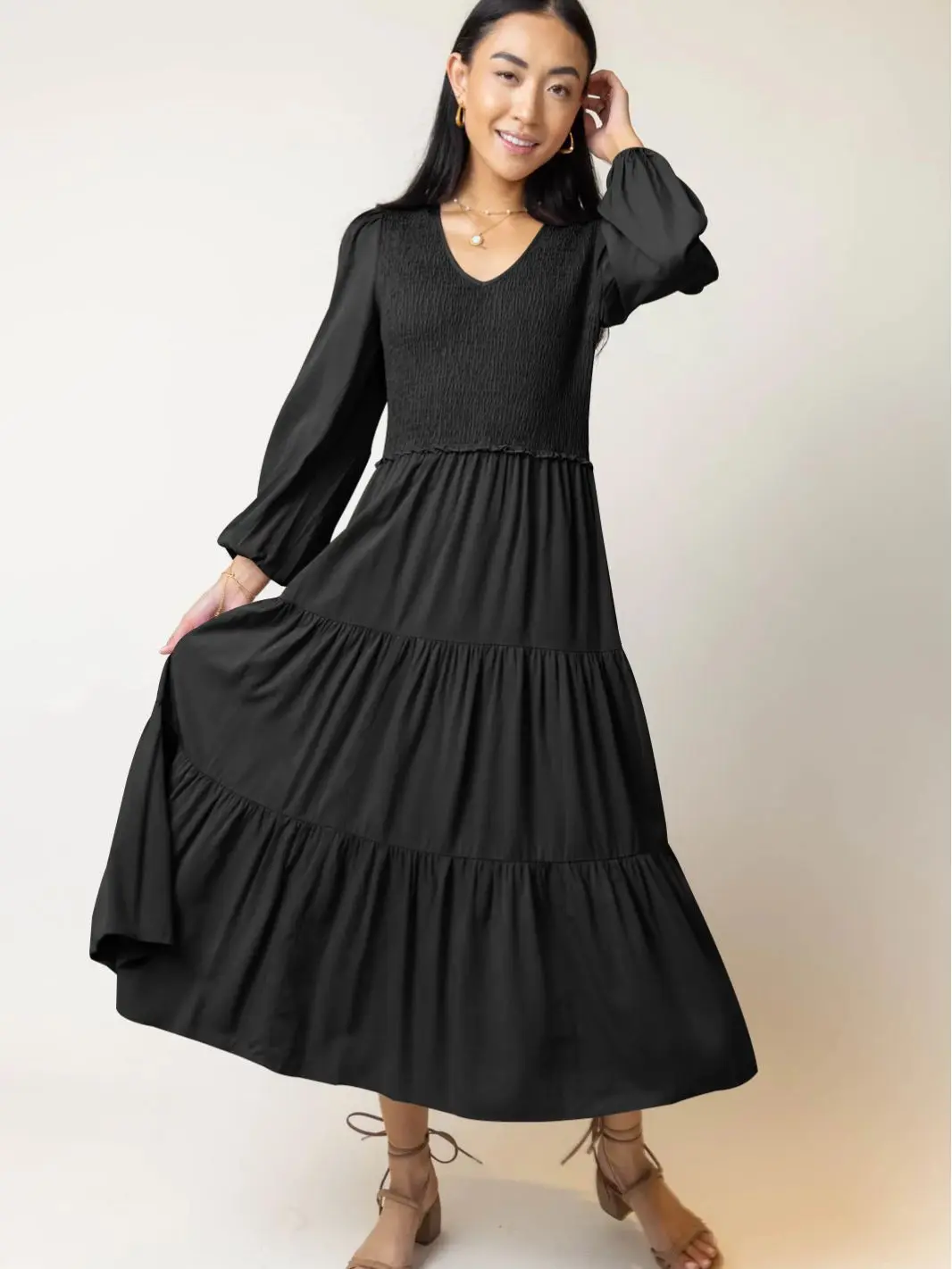 

Summer Casual V-Neck Long Sleeve Loose Big Swing Dress Female Vintage Bohemian Beach Maxi Dresses Women Solid Color Long Dress