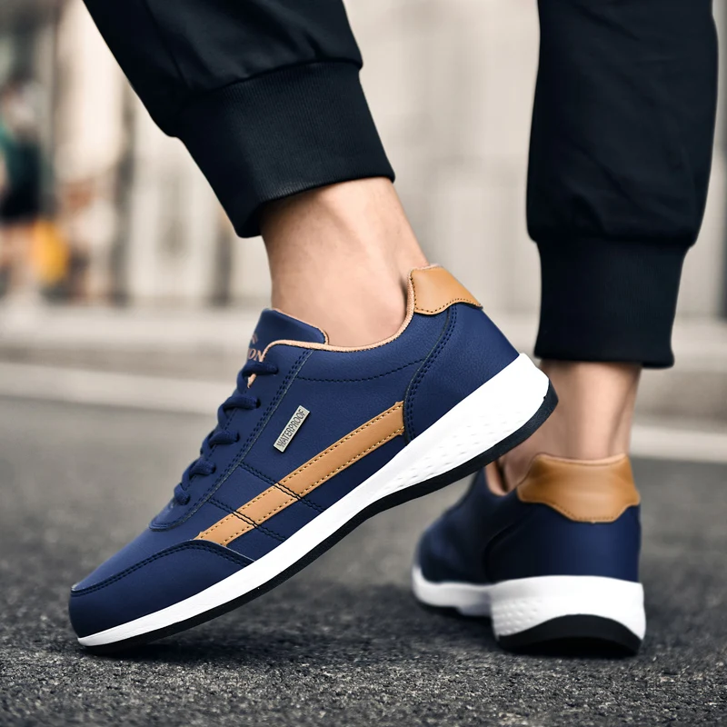 Luxury Men Casual Shoes 2023 New Leather Classic Lightweight Walking Male Shoes Lace Up Waterproof Low Help Men Footwear