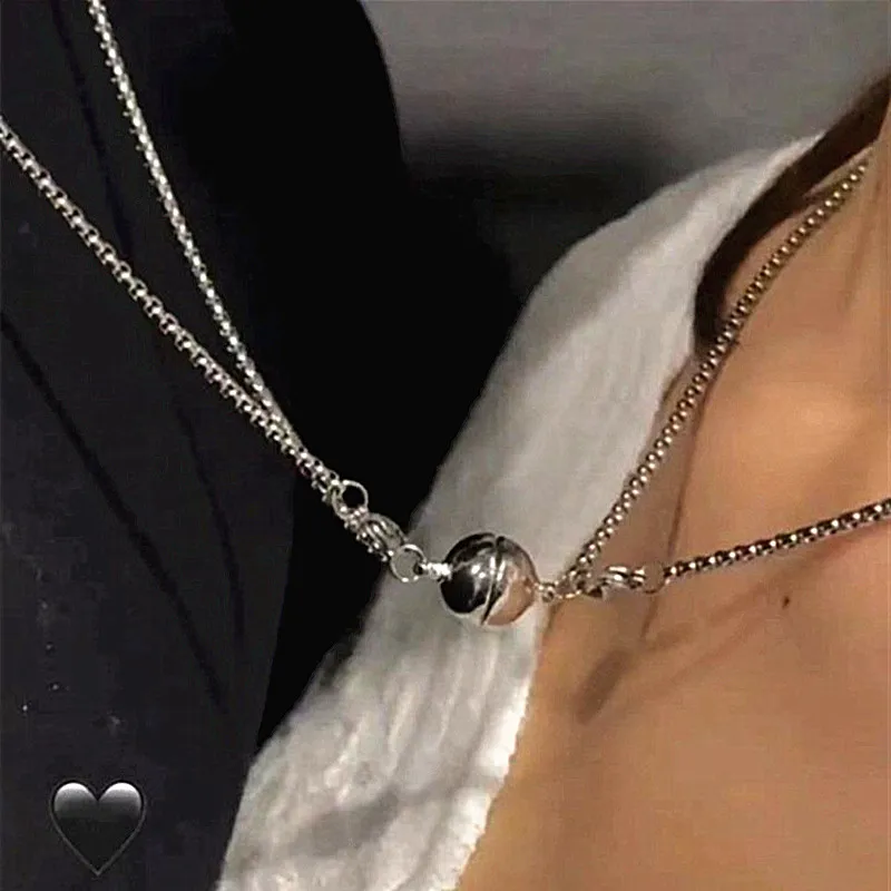 

2pcs / set magnet attraction stainless steel pendant couple necklace jewelry titanium steel chain necklaces for women and men