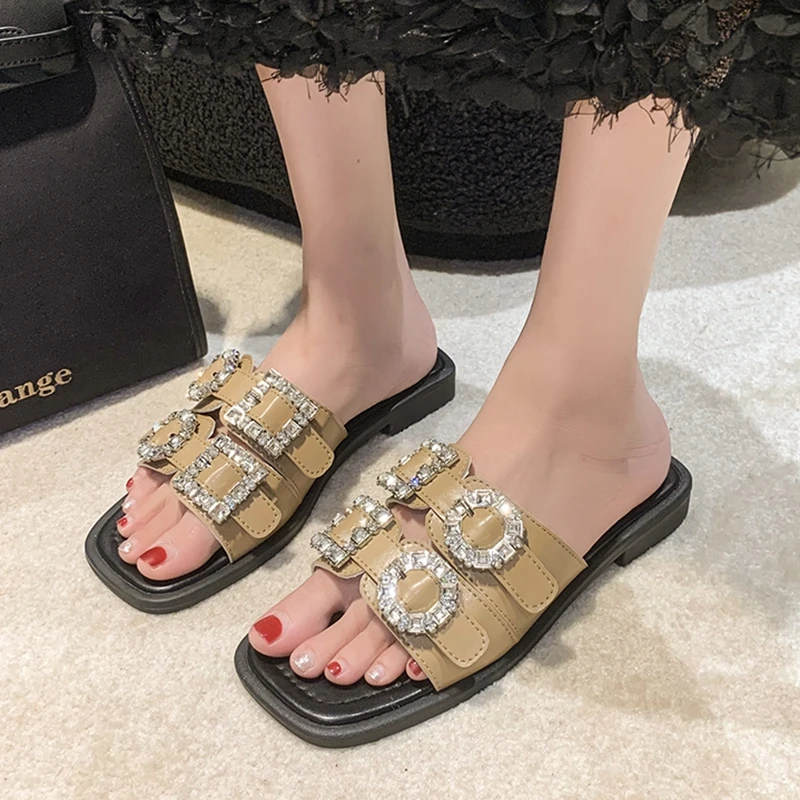 Crystal Flats Shoes Metal Buckle Strap Women Slippers Summer Flip Flops Fashion Open Toe Sandals Shoes Dress Beach Ladies Slides