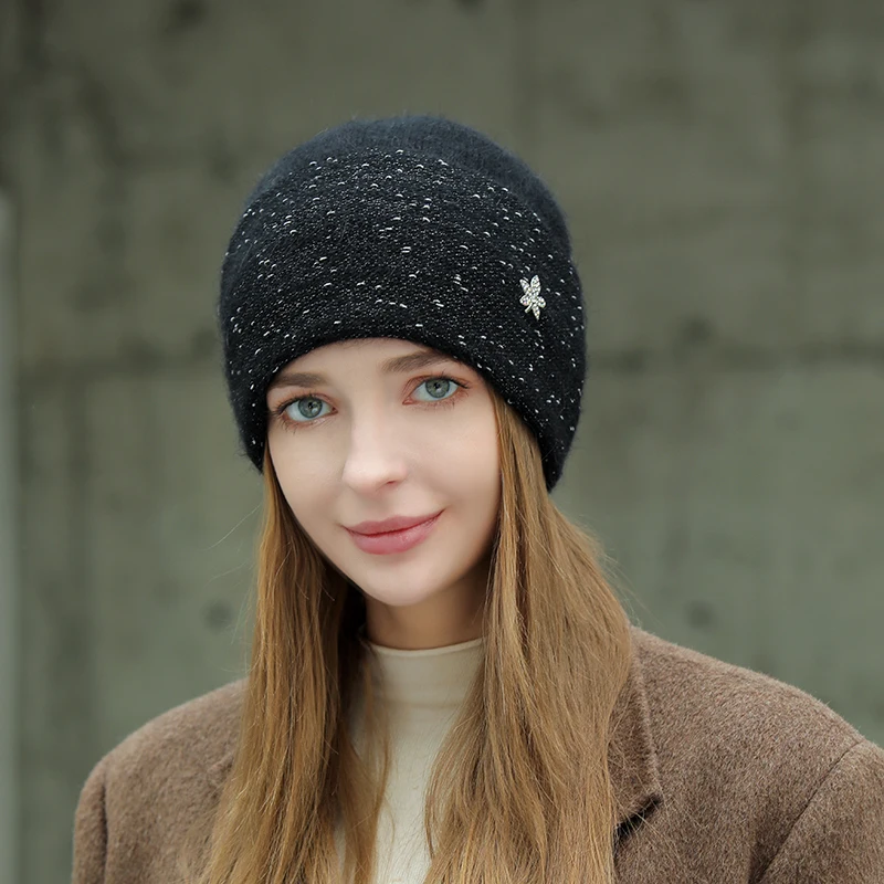 

New Women Winter Hat Rabbit Fur Blend Streetwear Beanie Hat Fashion Rhinestone Leaf Warm Cap For Female Casual Knitted Hat
