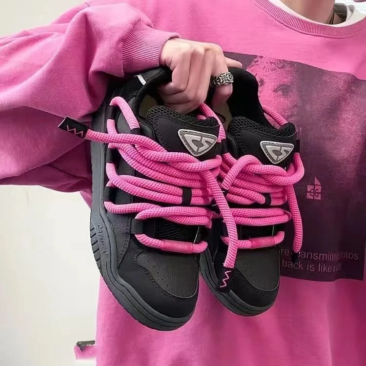 Luxury Sneakers Heart Fashion Women Casuals Basketball Style Sneakers 2022 New Couple Trend Lace-up White Blue Shoes Sport