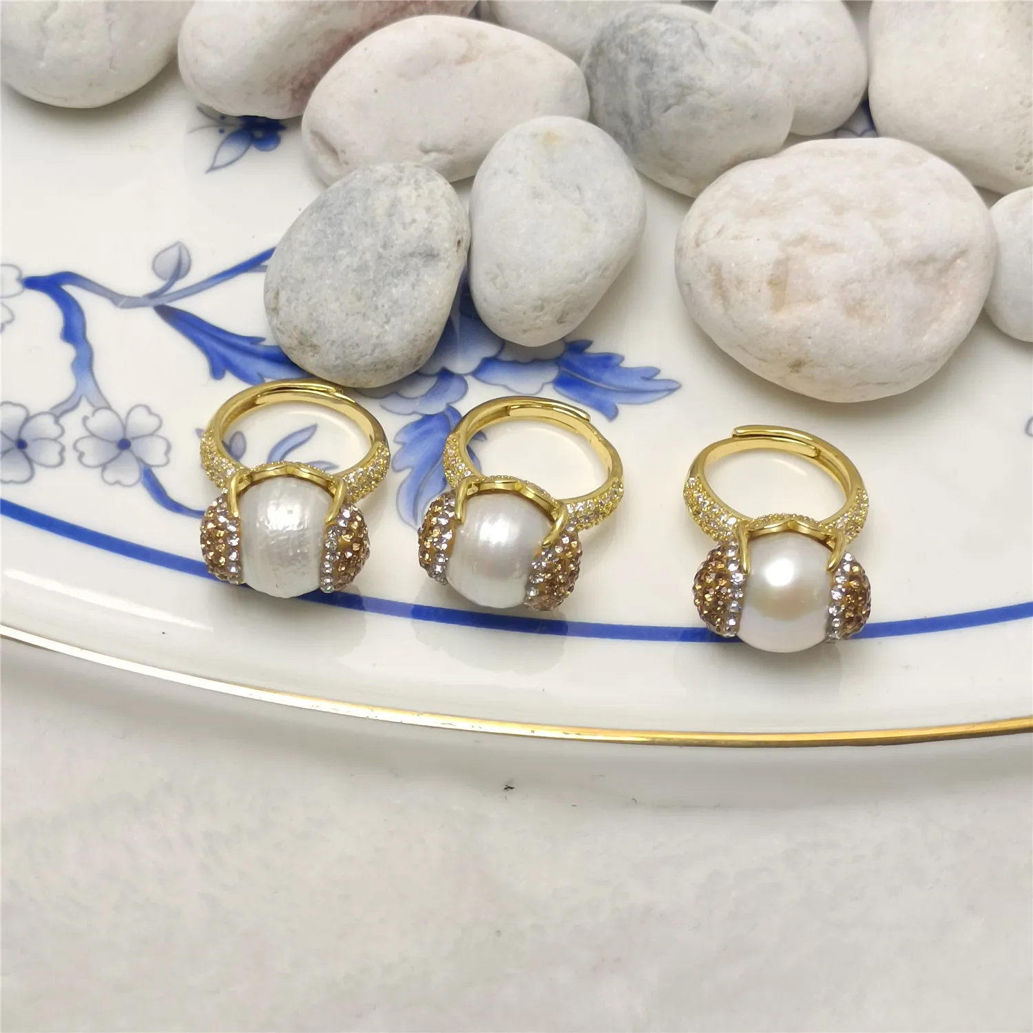 

5pcs/batch Natural Pearl Inlaid Rhinestone Ladies Personality Ring Jewelry Wholesale