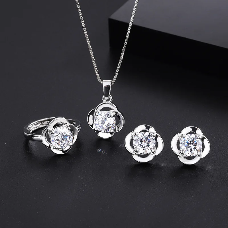 

Simple Transparent Crystal Rose Flower Earring Ring Pendant Necklace Jewelry for Women Wedding Anniversary Gift Vintage Windmill