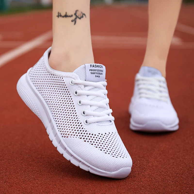 2022 Mesh Women Sneakers Breathable Flat Shoes Women Lightweight Sports Shoes Non-slip Running Casual Footwear Zapatillas Mujer