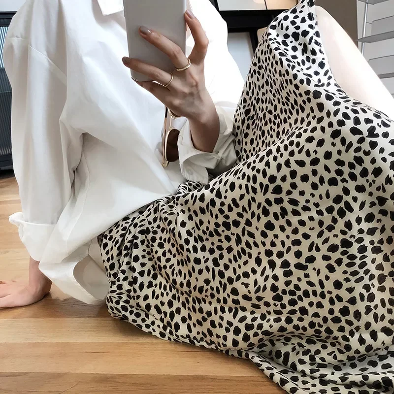 

Женская атласная юбка с завышенной талией, Повседневная трапециевидная юбка-стрейч с леопардовым принтом, лето 2020