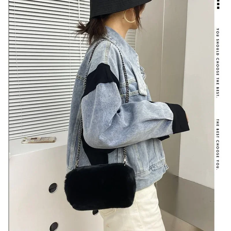 Рисунок 2 - Зимняя новая плюшевая сумка 2023ins