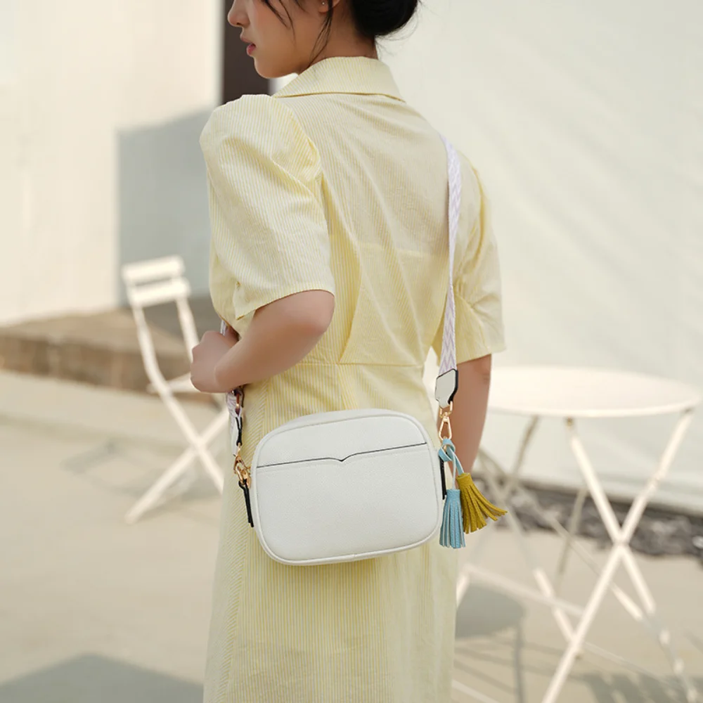 Fashion PU Leather Crossbody Sling Bags Women Fashion Tassels Guitar Strap Shoulder Bag Female Simple Versatile Small Square Bag