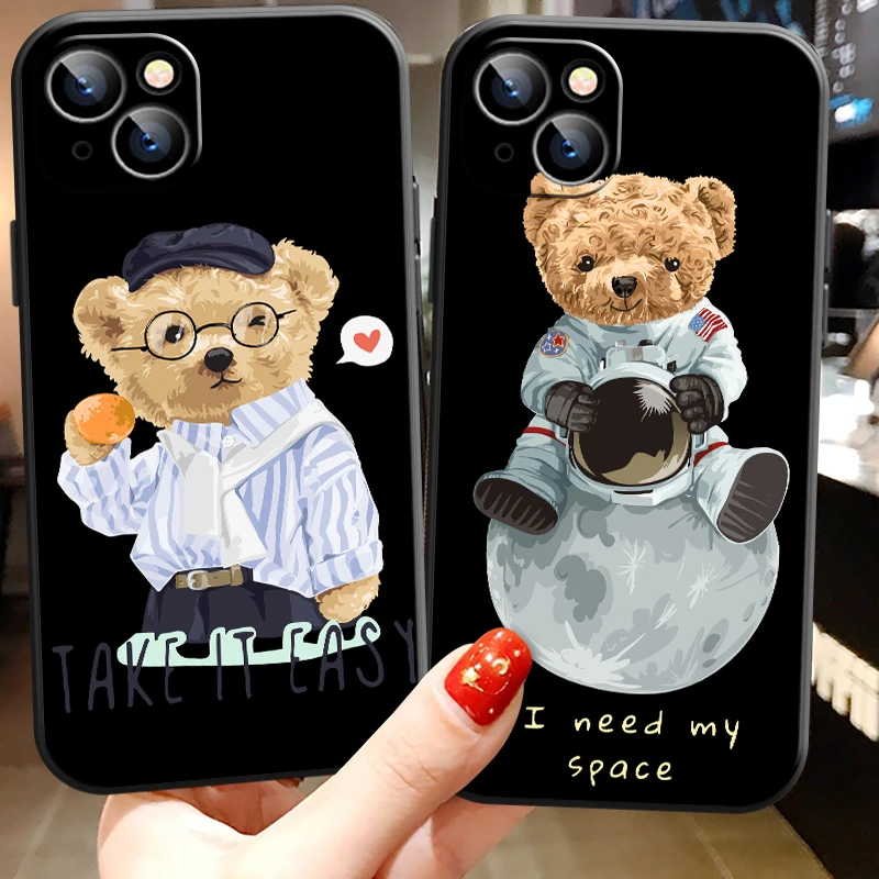 

Fashion Brand Cute Bear For iPhone 11 12 13 Pro MAX X XR XS MAX 6 7 8 Plus SE 2020 13 12 Mini Phone Case Carcasa Back Cover Soft