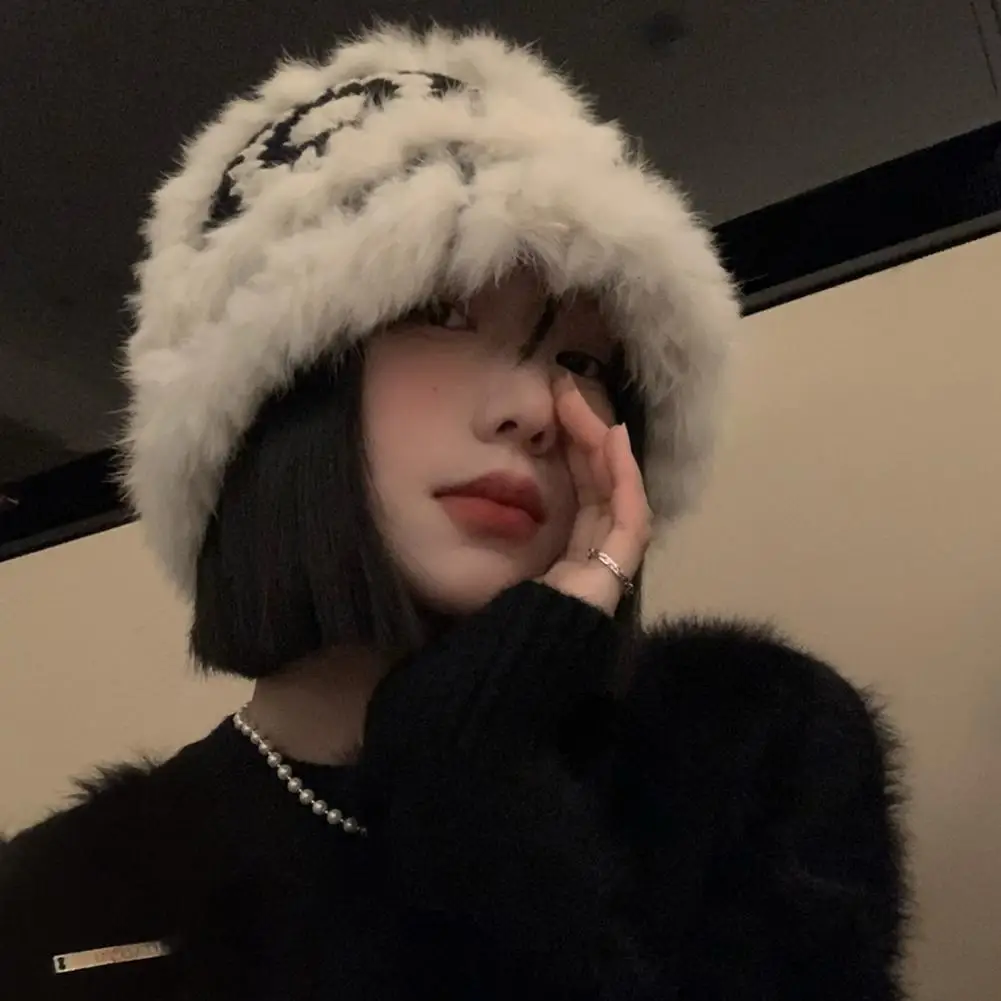 

Trendy Ladies Bucket Hat Handmade Thickened Openwork Floral Fisherman Hat Autumn Winter Fisherman Hat for Party