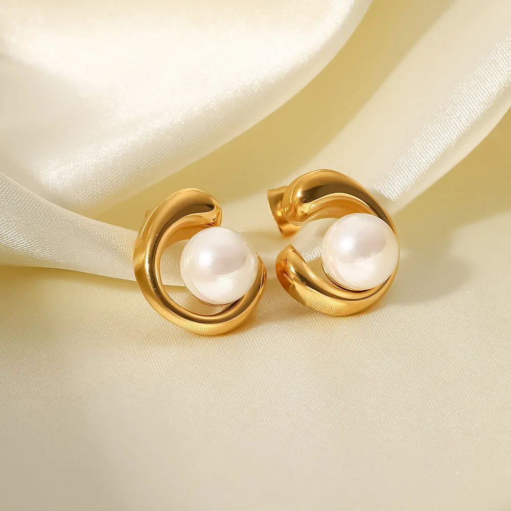 Stainless Steel PVD 18K Gold Plated Tarnish Waterproof Pearl Inlay Stud Earrings For Woman Jewelry Wholesale Trendy