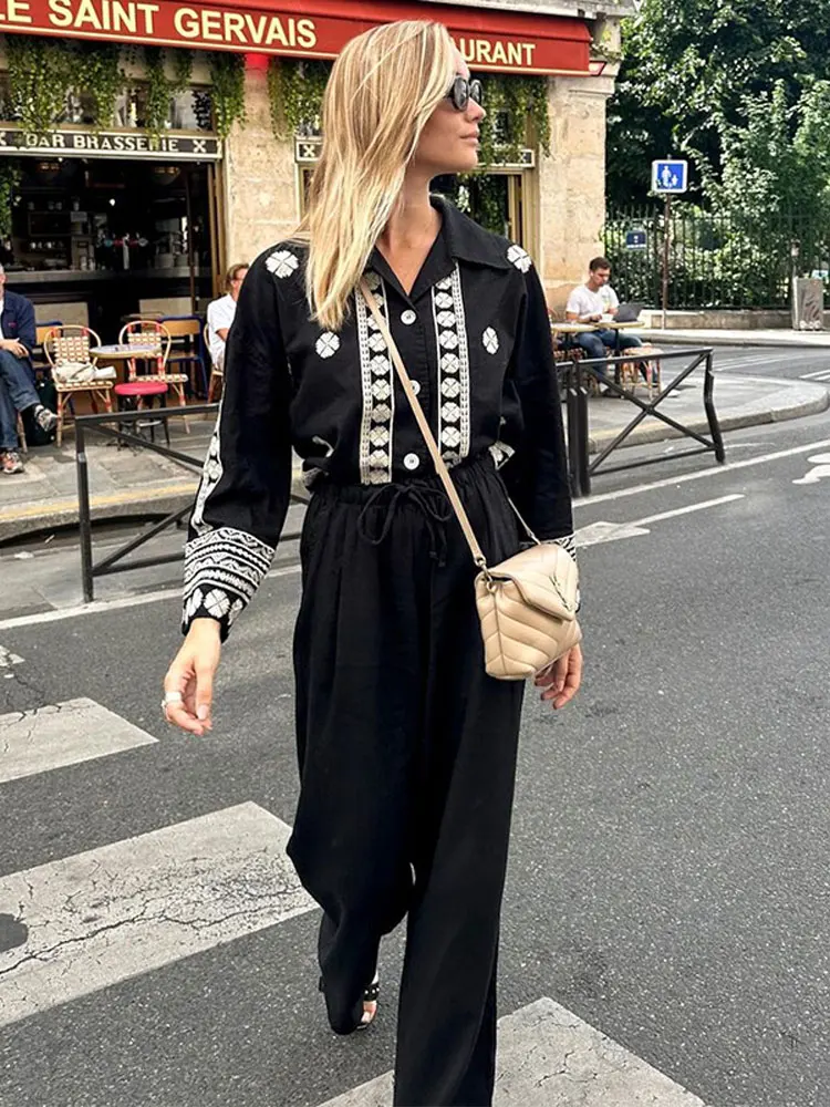 

Женская Повседневная однобортная рубашка с отложным воротником и вышивкой, осень/зима 2023