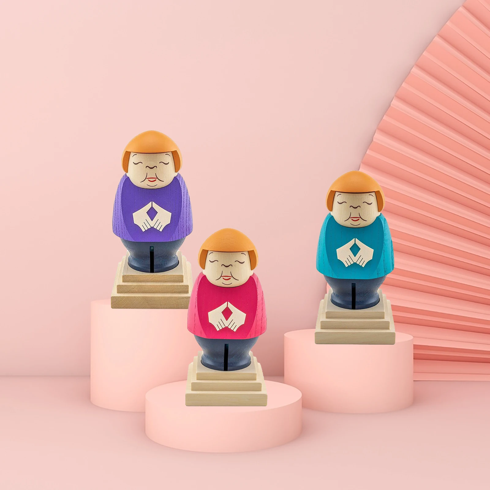 

Ангела Меркель деревянная статуя домашний офис деревянное украшение настольное украшение подарок коллекция украшение для дома