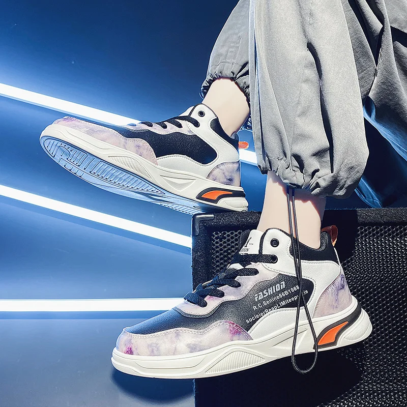 

2022 New Men Casual Shoes Fashion Camouflage Walking Sneakers Comfortable High Top Skateboarding Shoes Men Lace Up Flat Shoes