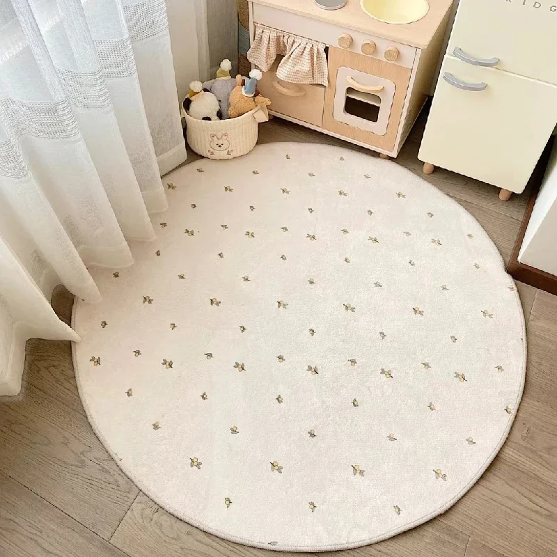 Коврик для спальни круглой формы