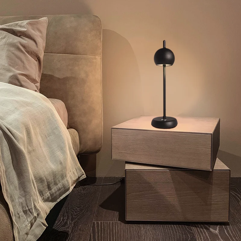 Роскошная портативная прикроватная Беспроводная перезаряжаемая Светодиодная