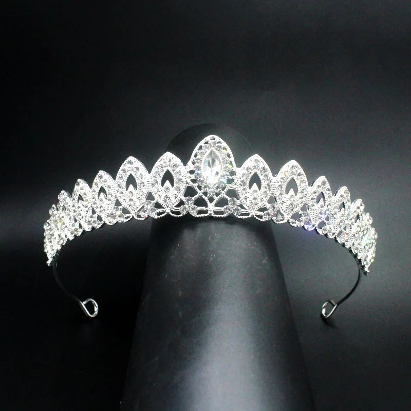 

Baroque Rhinestones Crystal Tiaras Bride Party Crowns Wedding Hair Accessories Wedding Crown Hair Jewelry Bridal Headpiece woman