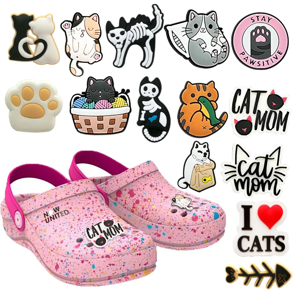 1pcs Kawaii Cats Shoe Charms Accessories Sneakers Garden Shoe Decorations Animal Pins for Croc Woman Men Croc Jeans Dropshipping