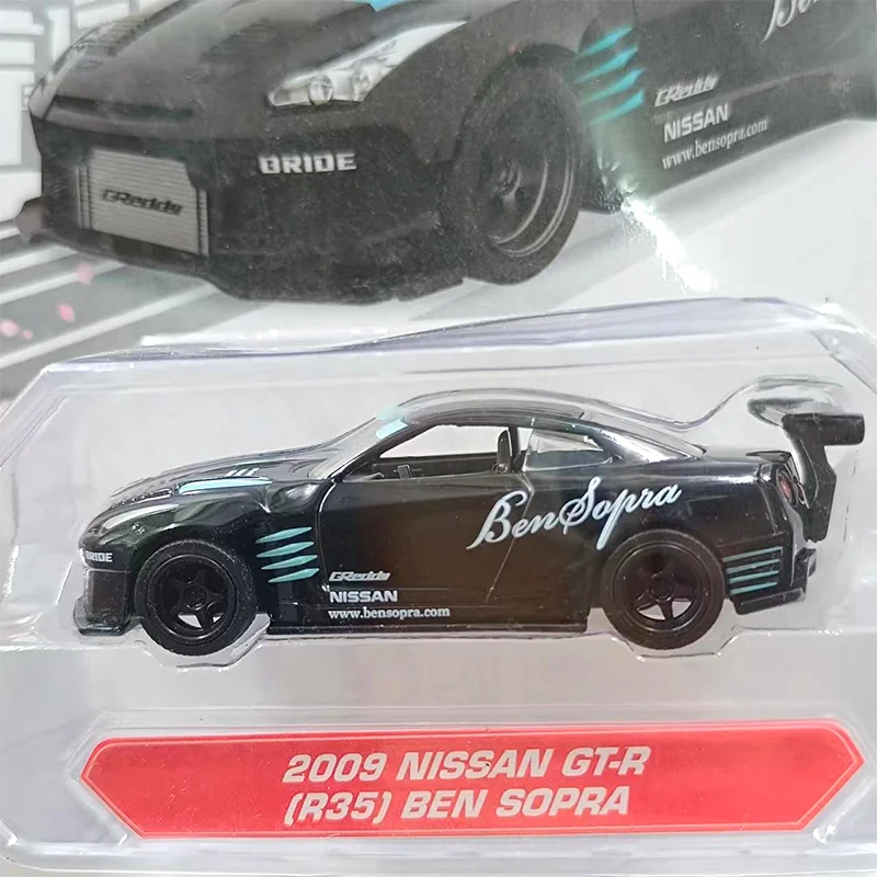 Литая под давлением модель автомобиля из сплава JADA в масштабе 1:64 NISSAN GT-R готовая